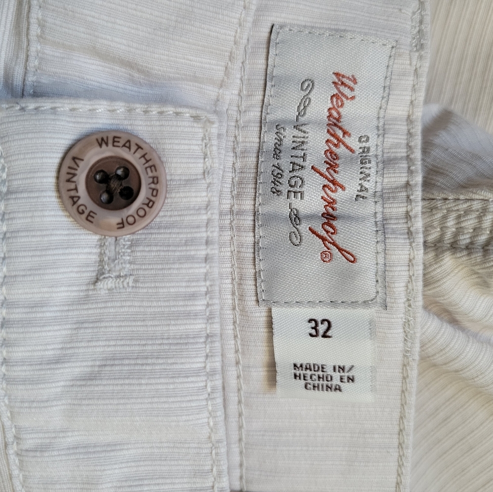 Weatherproof shorts - Picture 2 of 6
